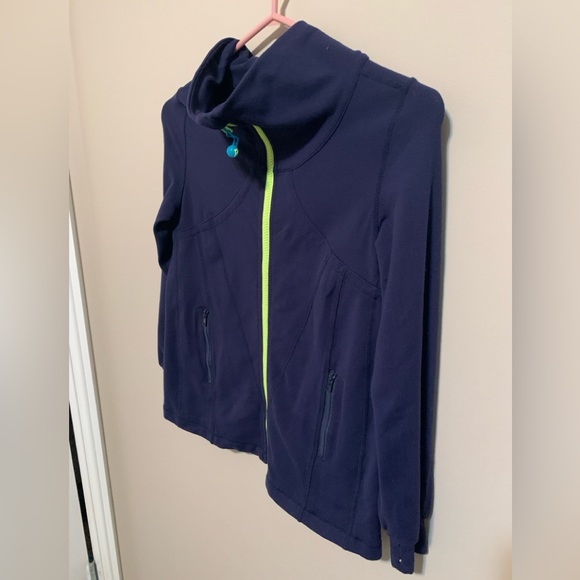 Ivivva by Lululemon Zip-Up Jacket, size 8 - Picture 3 of 8